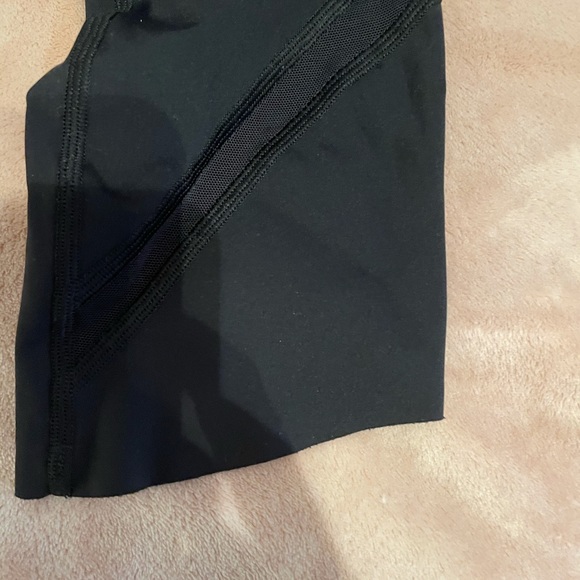 lululemon cropped leggings - Picture 3 of 7